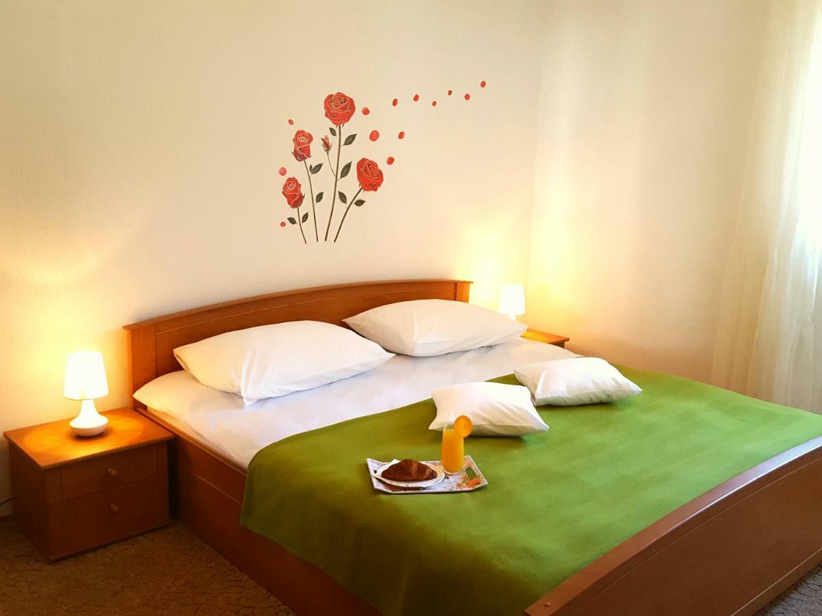 Apartmani Bezma Bol Dış mekan fotoğraf