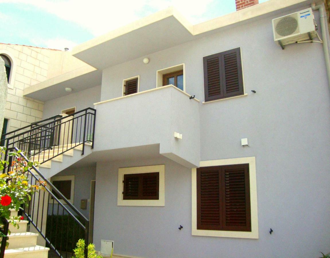 Apartmani Bezma Bol Dış mekan fotoğraf