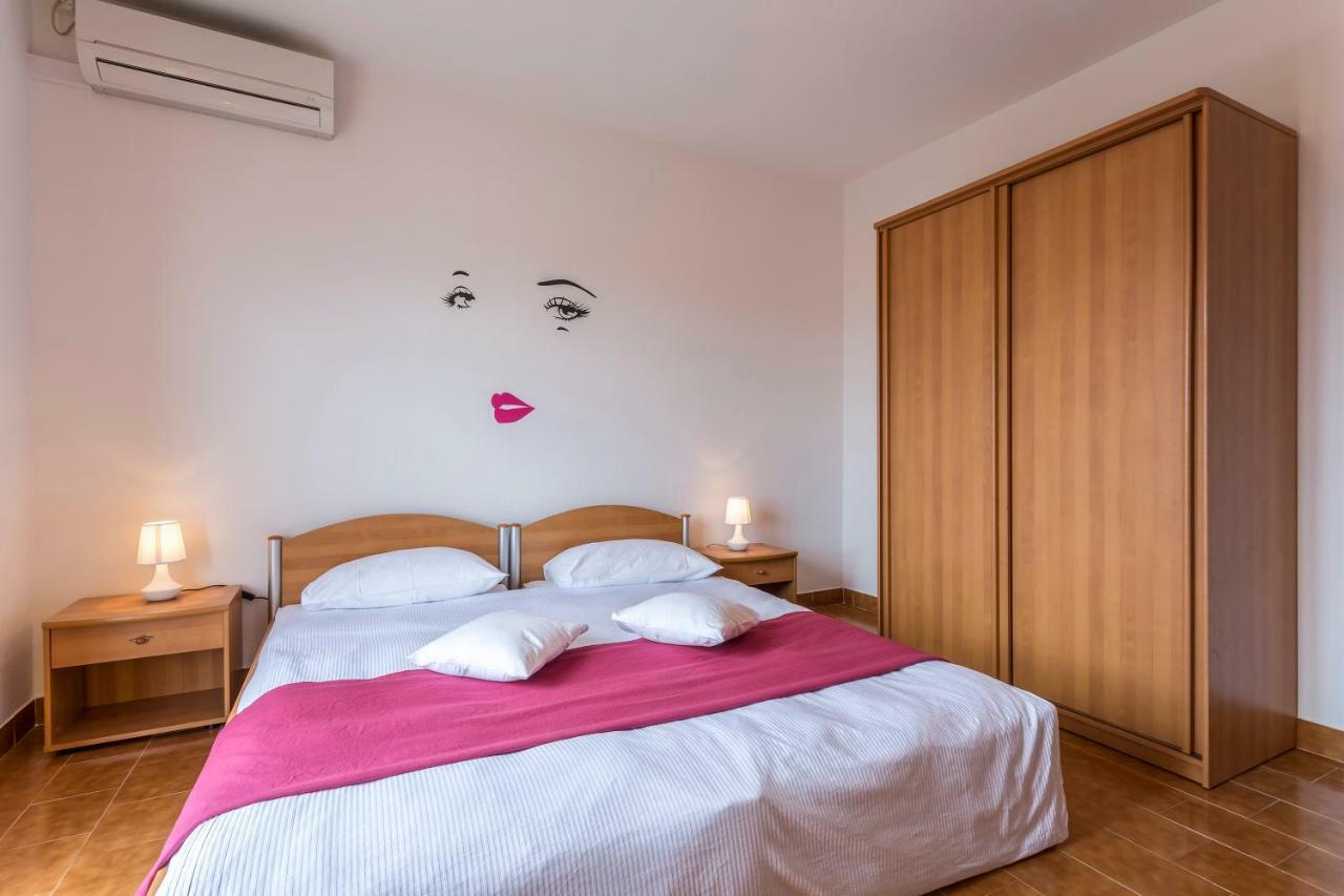 Apartmani Bezma Bol Dış mekan fotoğraf