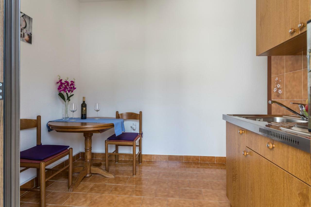 Apartmani Bezma Bol Dış mekan fotoğraf